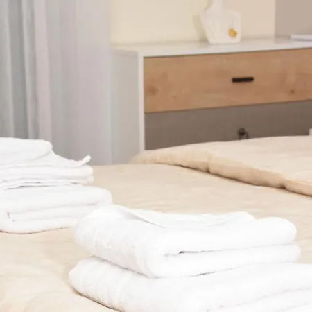 Modern Balcony & Free Parking * Sparta