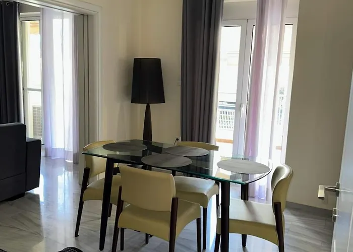 Modern Balcony & Free Parking Apartamento *