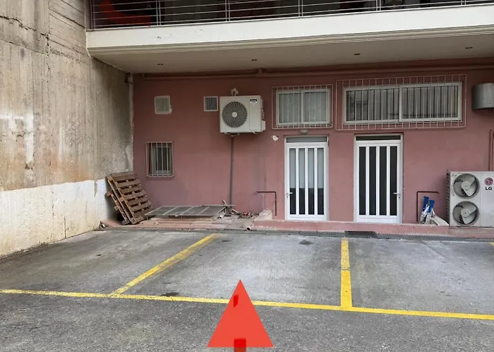 Modern Balcony & Free Parking Apartmán