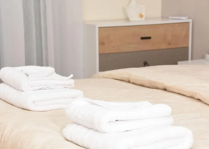 Modern Balcony & Free Parking * Sparta